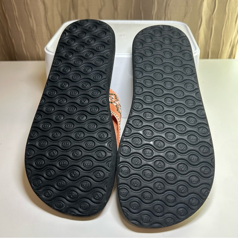 Reef Flip Flops Women's 7 Coral Orange Black Woven Strap Lightweight Comfy NWOT - Picture 8 of 13